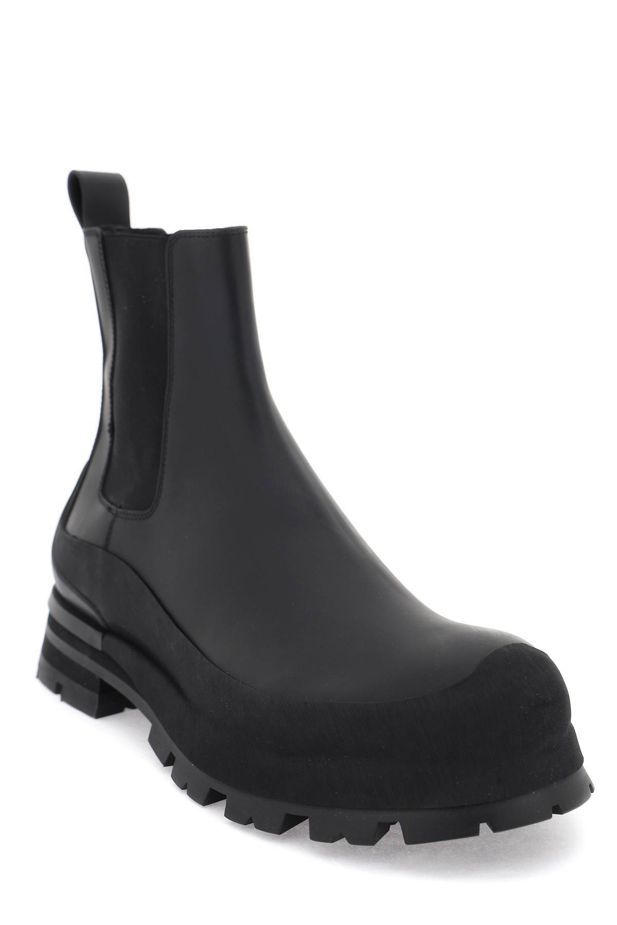 ALEXANDER MCQUEEN leather chelsea ankle boots