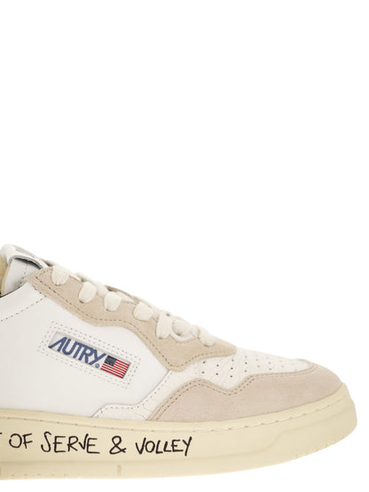 Autry Medalist Low Leather And Suede Sneakers